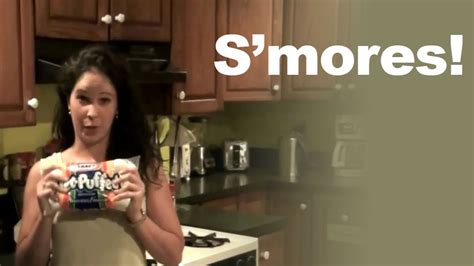 how do you pronounce s'mores.